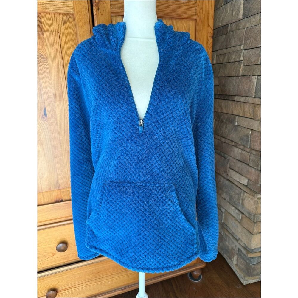 Tek Gear Plush Half-Zip Cozy Pullover - Ocean Blue.  Size Large